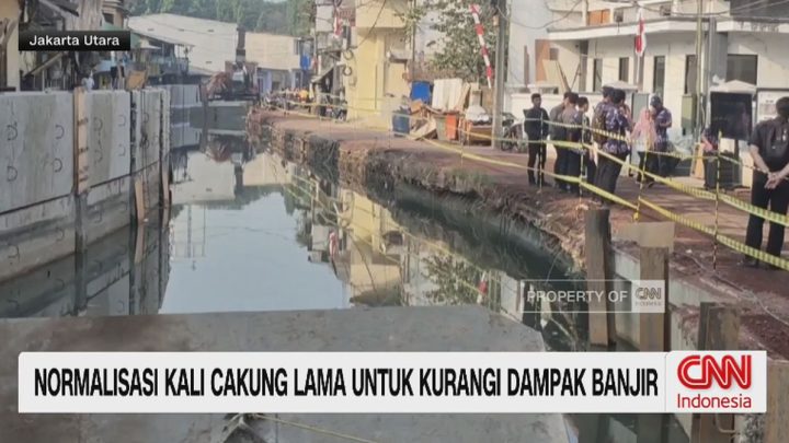 VIDEO: Pramono Anung Tinjau Normalisasi Kali Cakung Lama