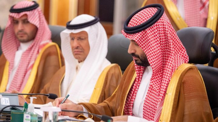MbS Rombak Kabinet Arab Saudi, Ada Apa?