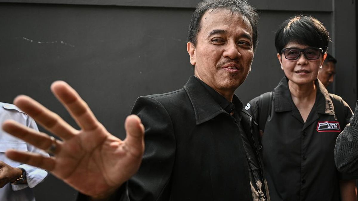 sidang-perdana-praperadilan-roy-suryo-1782735885629_169
