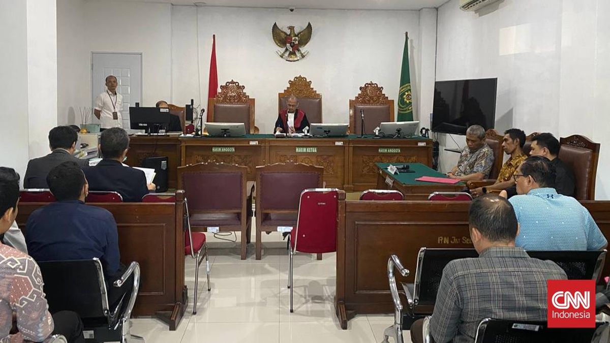 sidang-praperadilan-eks-waka-bgn-minta-hakim-nyatakan-penyidikan-kejaksaan-tidak-sah-1785123700284_169