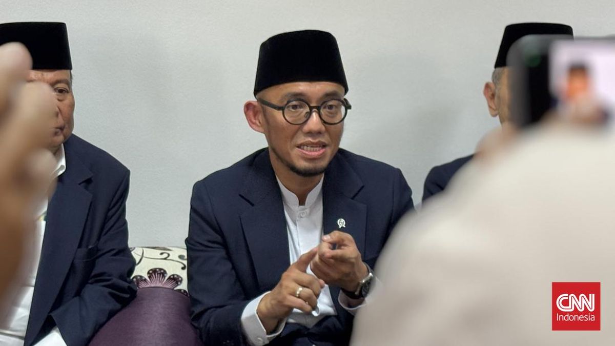 suhu-arab-saudi-tembus-48-derajat-wamenhaj-ingatkan-kbihu-setop-city-tour-yang-kuras-fisik-jemaah-1779148229659_169