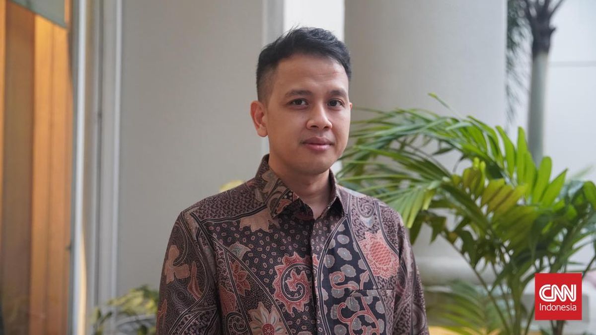 tersangka-kasus-dugaan-korupsi-dana-hibah-kelompok-masyarakat-pemerintah-provinsi-jawa-timur-moch-mahrus-1785241643259_169