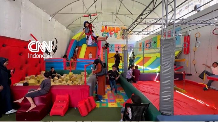 Potret Tenda Bermain Hiburan Anak-anak di Kala Perang Gaza