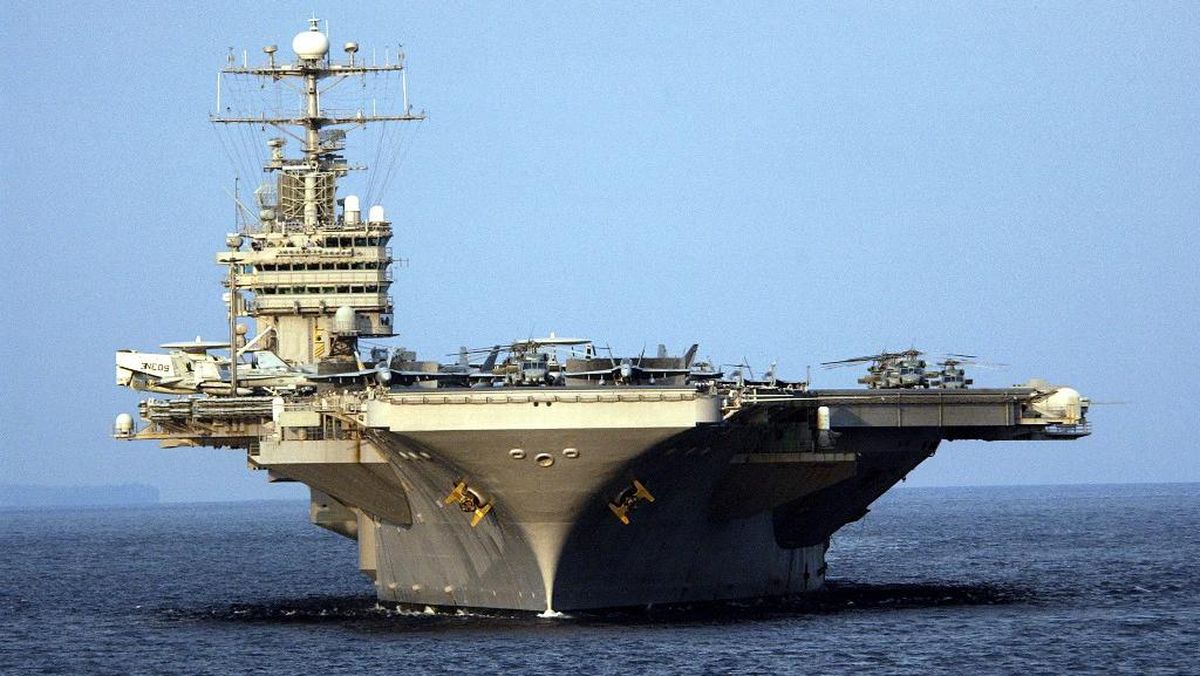 uss-abraham-lincoln_169