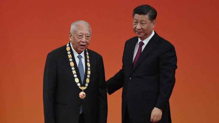 Pemimpin Pertama Hong Kong & Taipan Tung Chee Hwa Meningal Dunia
