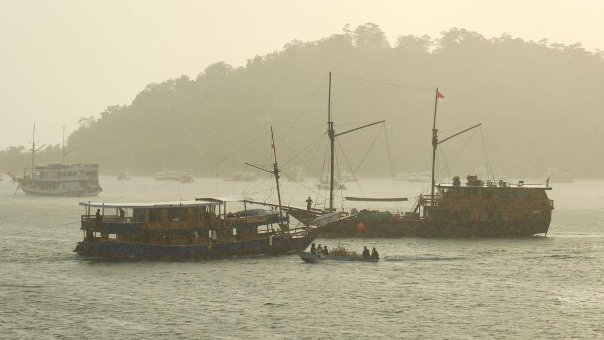peringatan-cuaca-buruk-di-taman-nasional-komodo-1779159958342_169