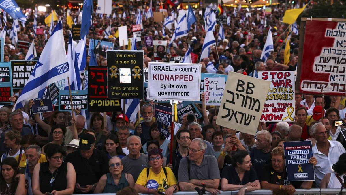ribuan-warga-israel-demo-menuntut-diakhirinya-perang-gaza-1753430590594_169