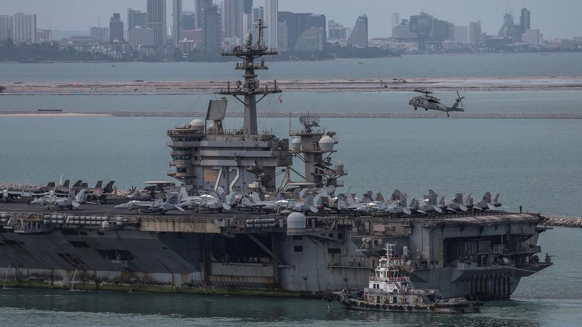 uss-abraham-lincoln-berlabuh-di-thailand-1788351964109_169